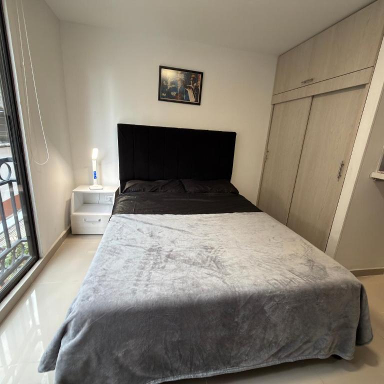 Apartaestudio en Pinares, cerca a megacentro - One-Bedroom Apartment - 6