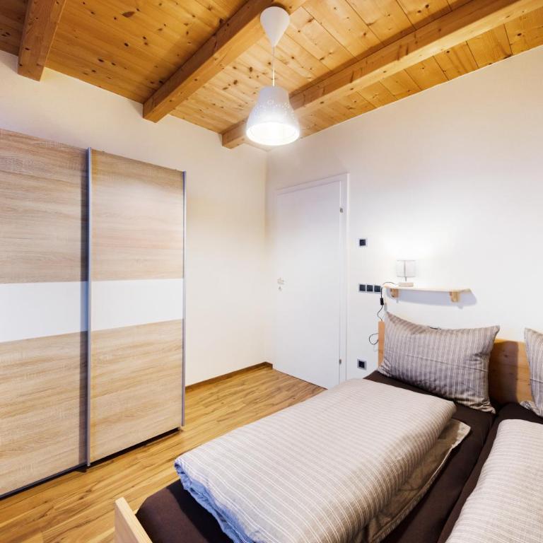 Apartement Huck - Premium Apartment mit 3 Schlafzimmern und Balkon - 13