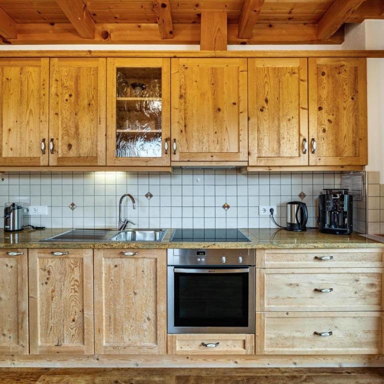 Stoffnerhof Apt Edelweiß - Appartamento Deluxe con 2 Camere da Letto e Vista Giardino - 9