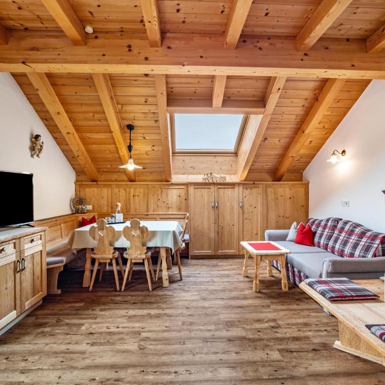 Stoffnerhof Apt Edelweiß - Appartamento Deluxe con 2 Camere da Letto e Vista Giardino - 4