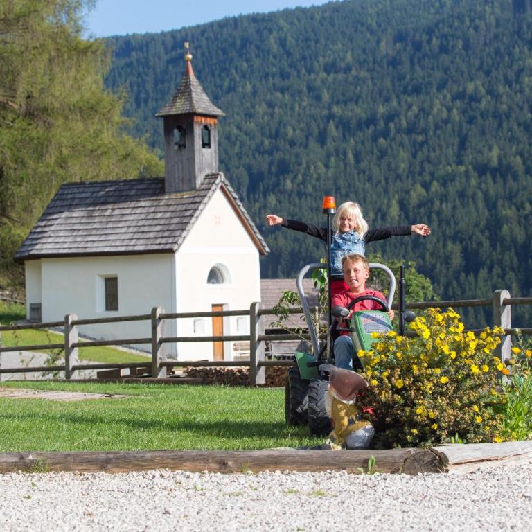 Stoffnerhof Apt Edelweiß - Appartamento Deluxe con 2 Camere da Letto e Vista Giardino - 35
