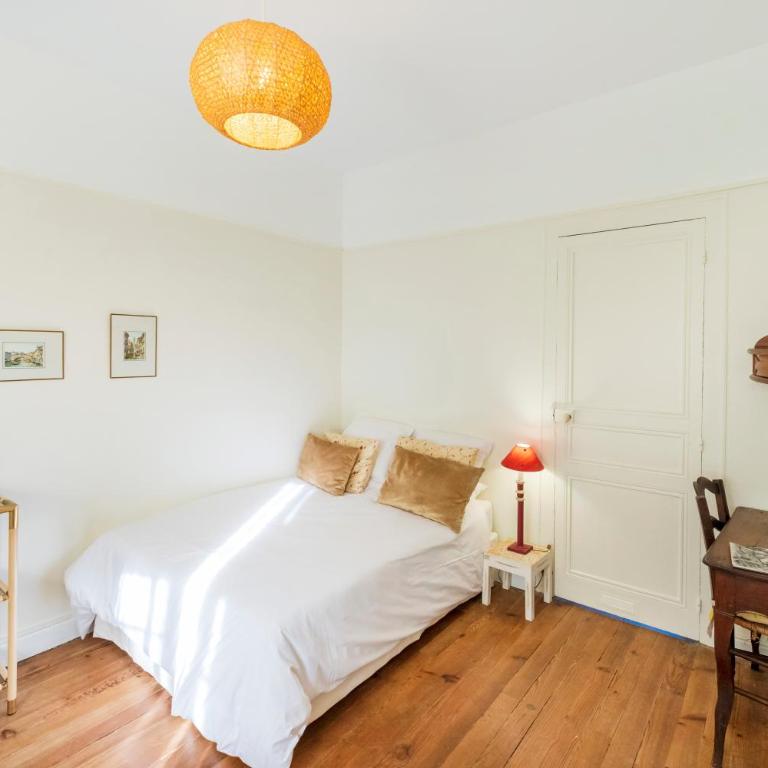 Studio Agréable Et Lumineux - Studio Supérieur - 1