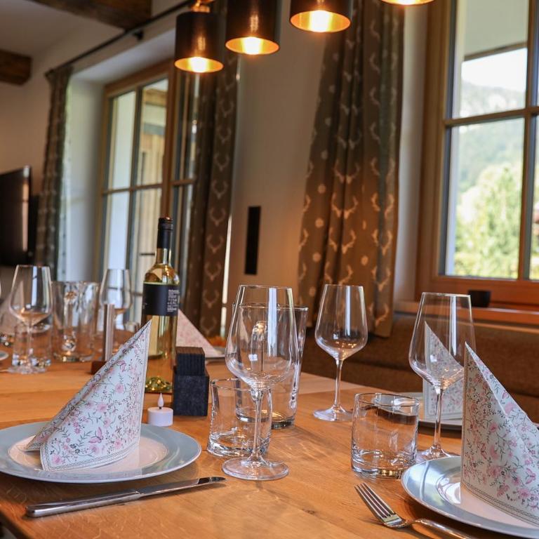 Chalet Almblick mit Sauna - Three-Bedroom Apartment with Mountain View - 15