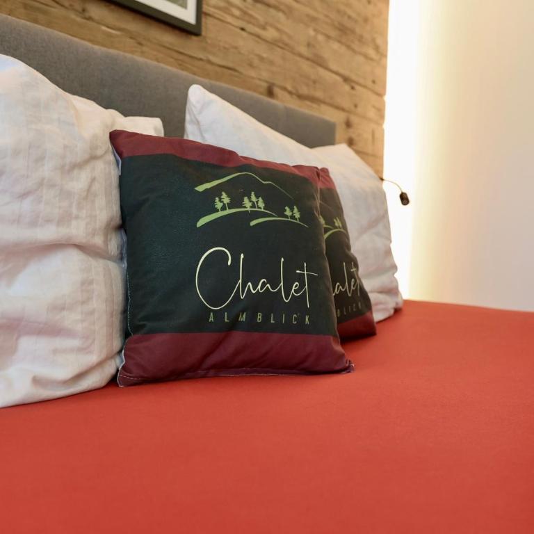 Chalet Almblick mit Sauna - Three-Bedroom Apartment with Mountain View - 27