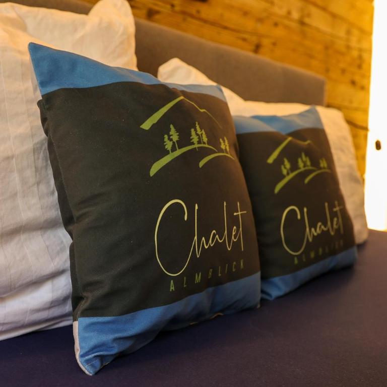 Chalet Almblick mit Sauna - Three-Bedroom Apartment with Mountain View - 32