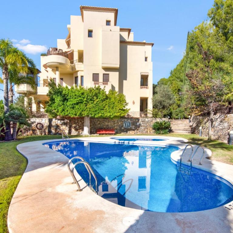 Gadea 11-2 - Apartamento Deluxe de 2 dormitorios con vistas al mar - 1