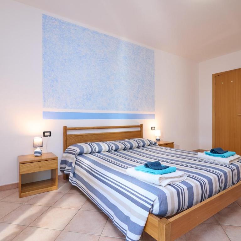 Blu - Euroappartamenti - Appartamento Monolocale con Vista Mare - 2