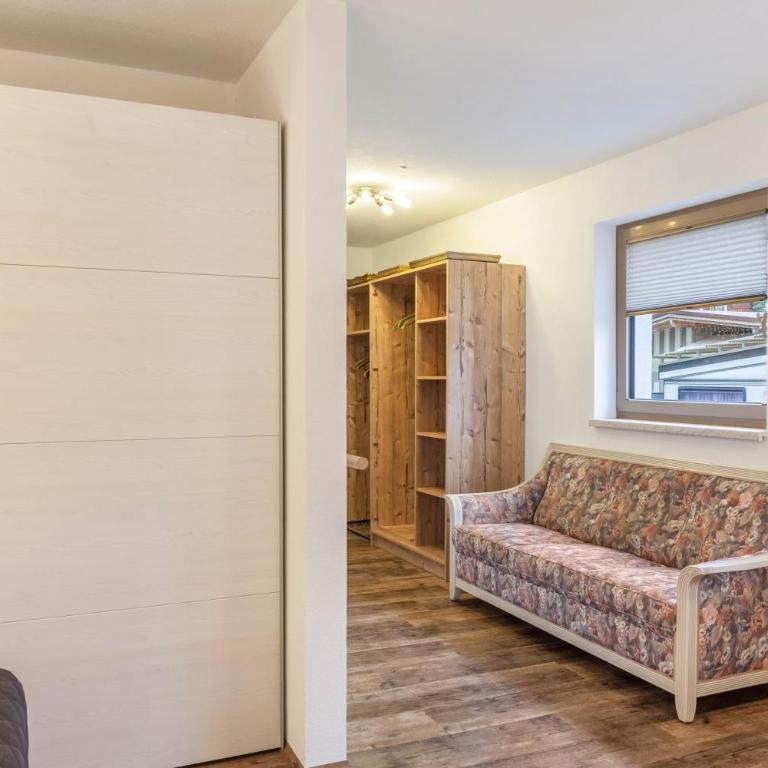 Ferienwohnung Zugspitze - Appartement 1 Chambre - Vue sur Jardin - 11