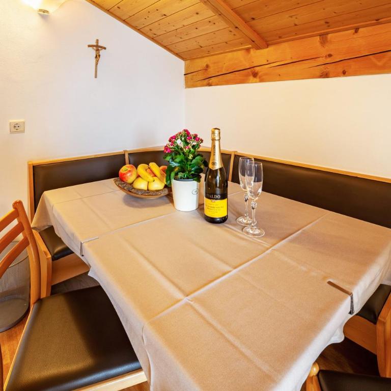 Lingerhof Alpenrose - Deluxe-Apartment mit 2 Schlafzimmern und Gartenblick - 12