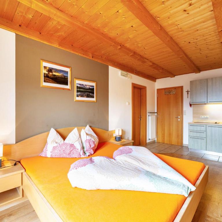 Lingerhof Alpenrose - Deluxe-Apartment mit 2 Schlafzimmern und Gartenblick - 16