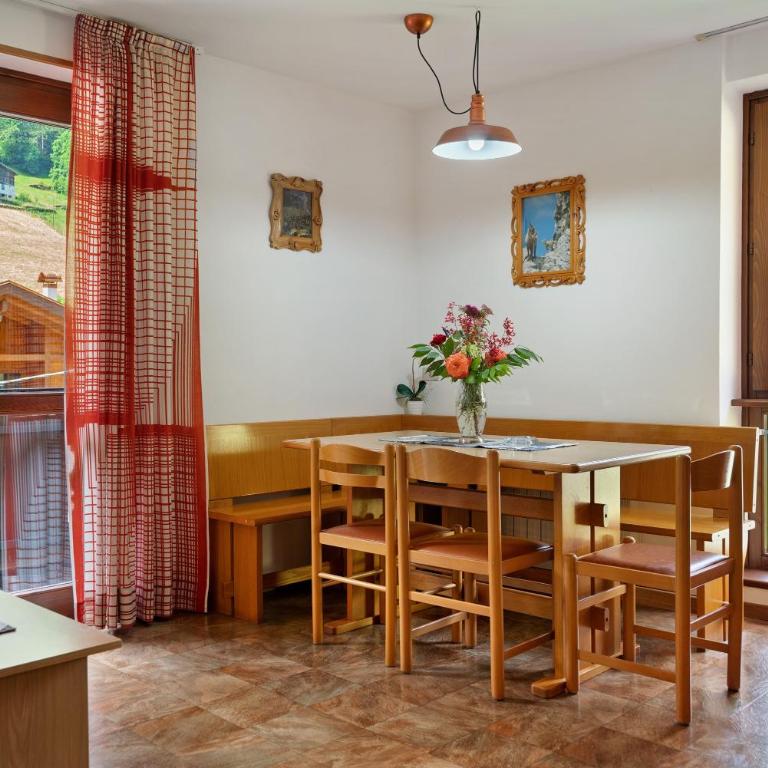 Residence Bonetti - Appartamento Deluxe con 2 Camere da Letto e Balcone - 3