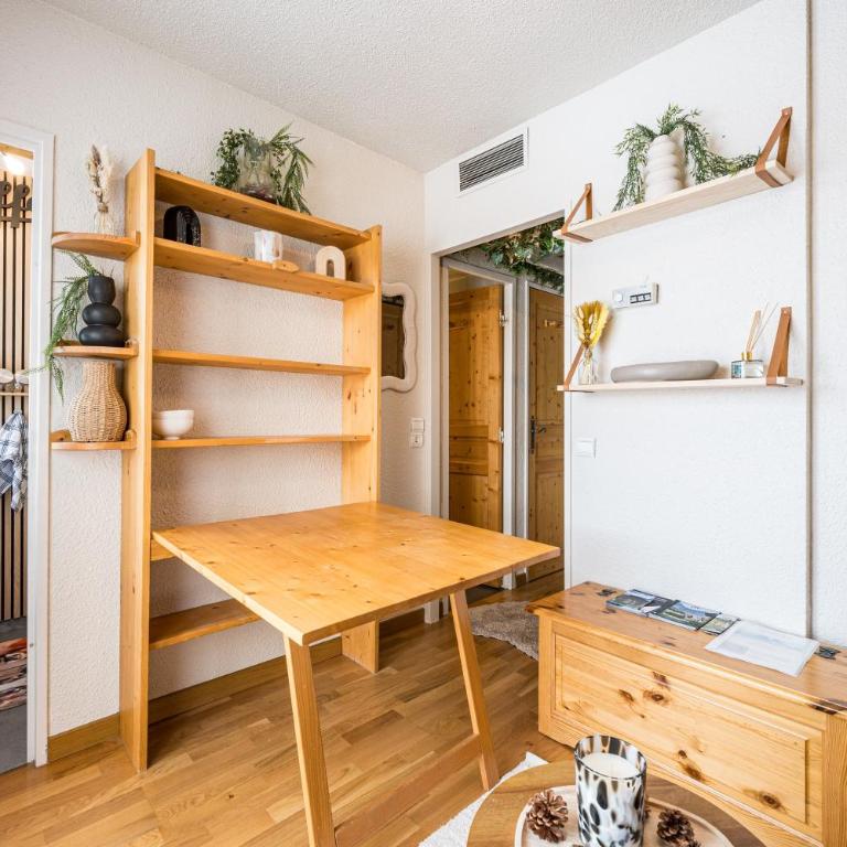 Studio Champ Pérouze - Appartement Supérieur avec Balcon - 13