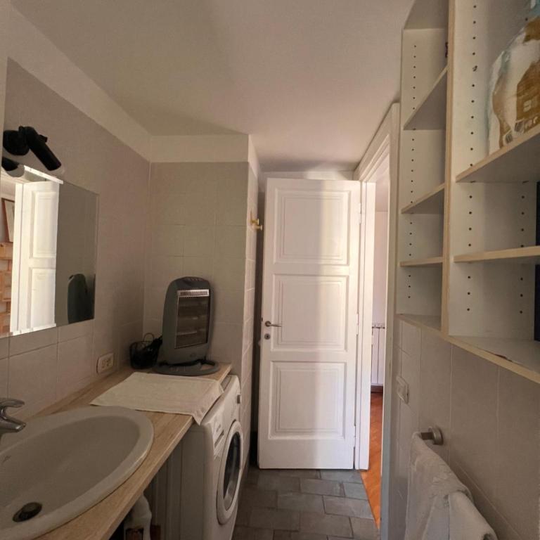 R&M Astura - Appartamento con 2 Camere da Letto - 30