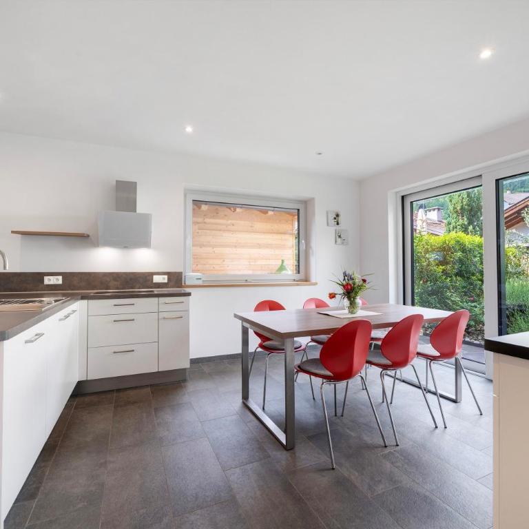 Stettnerhof Wohnung Mayenburg - Two-Bedroom Apartment with Mountain View - 3