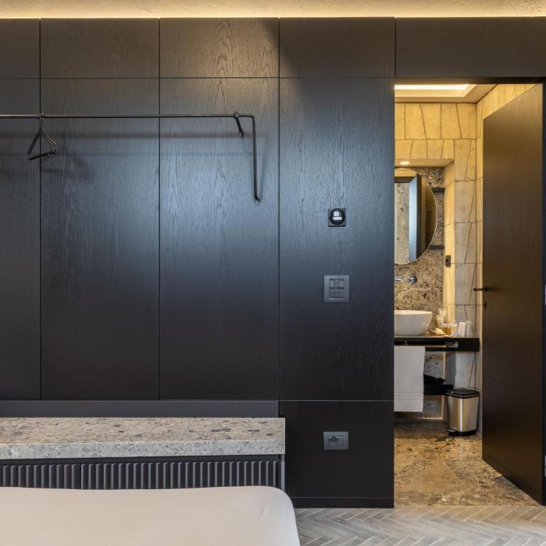 Suite Mezzatorre - One-Bedroom Apartment with Garden View - 13