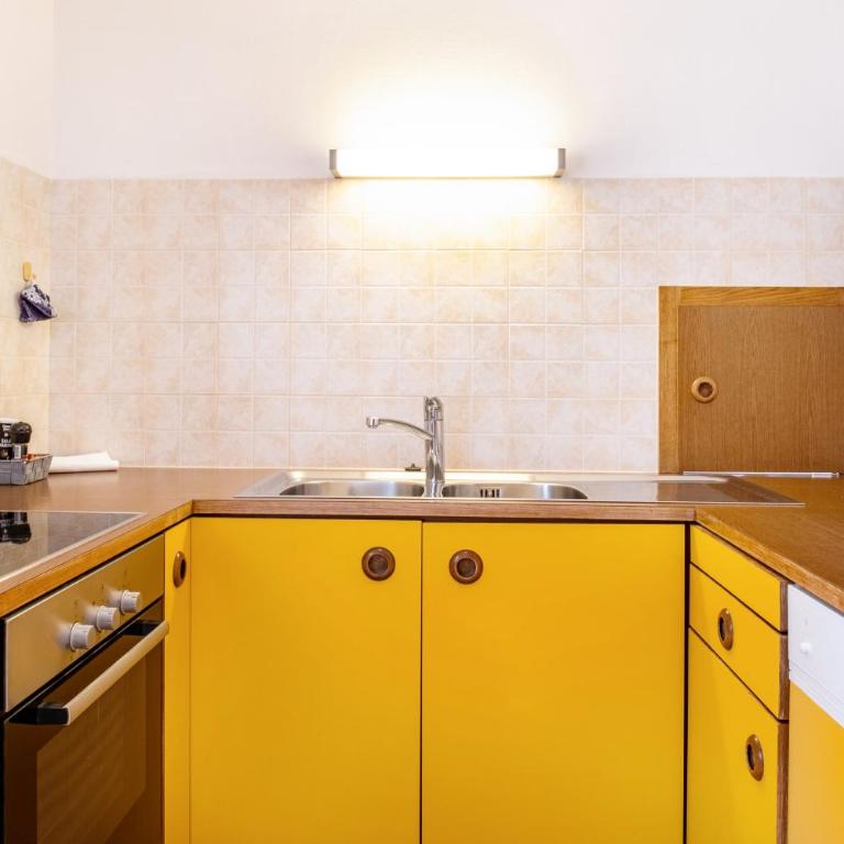 Salman - Appartamento Deluxe con 2 Camere da Letto e Vista Giardino - 18