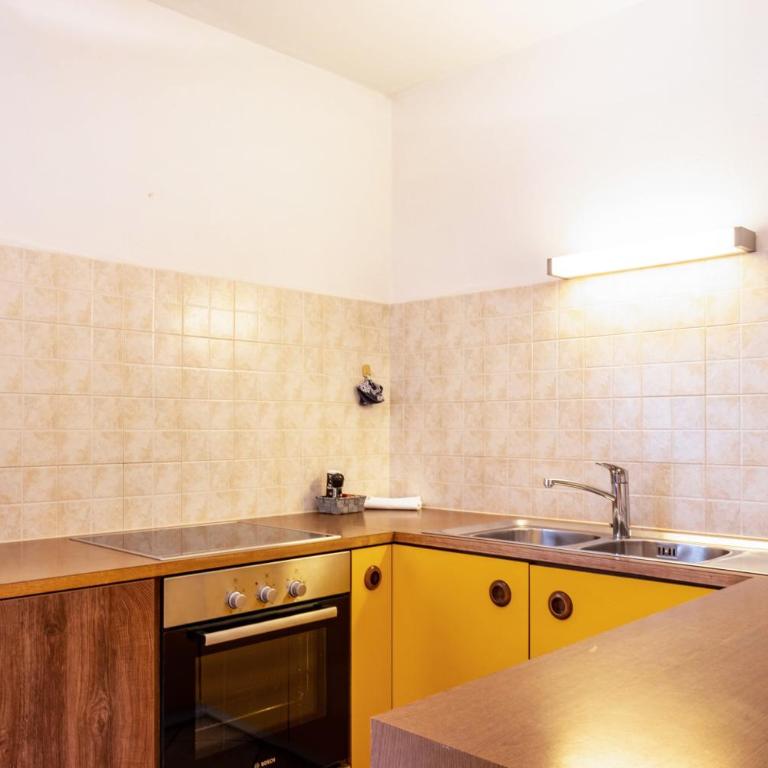 Salman - Appartamento Deluxe con 2 Camere da Letto e Vista Giardino - 19