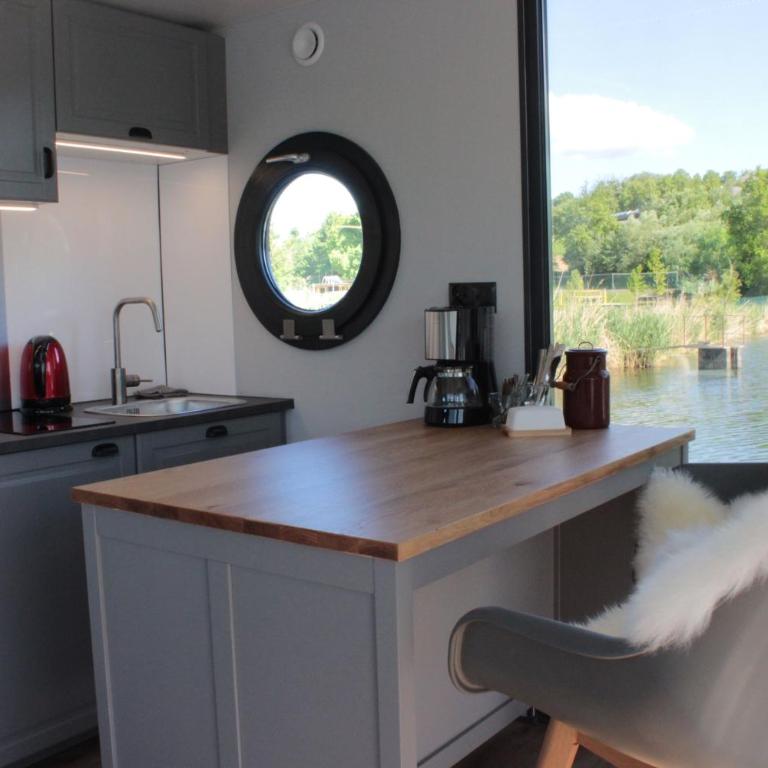 Hausboot Schwanennest - Doppelzimmer mit Seeblick - 7