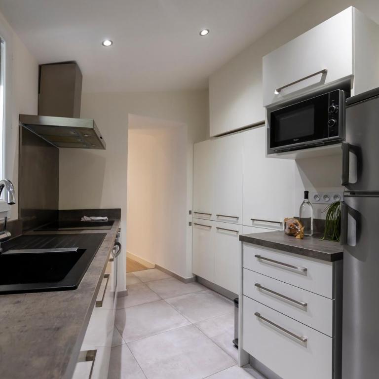 Appartements T1 et T2, quartier Citadelle, plage St François - Monolocale Superior - 6