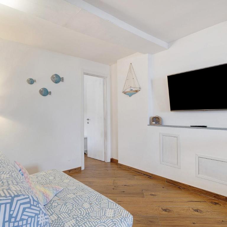 Bedliving Nel Blu - Studio Apartment with Sea View - 19