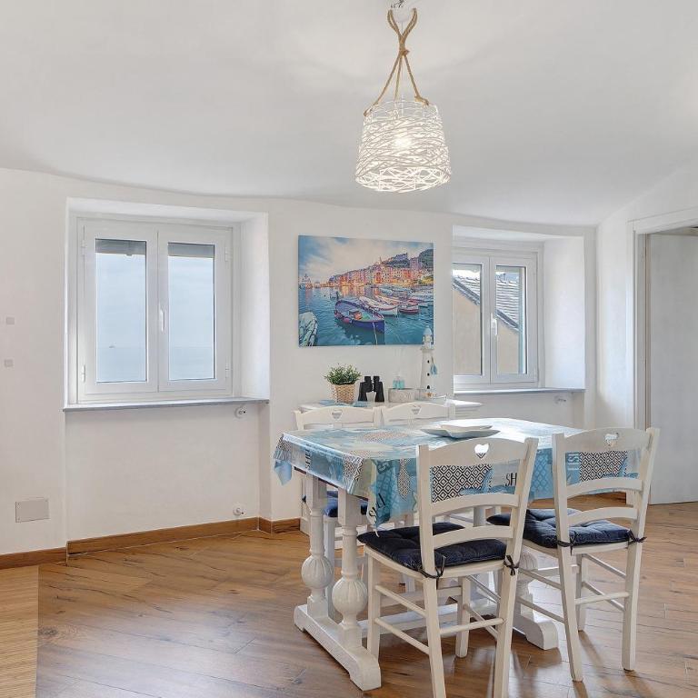 Bedliving Nel Blu - Studio Apartment with Sea View - 12