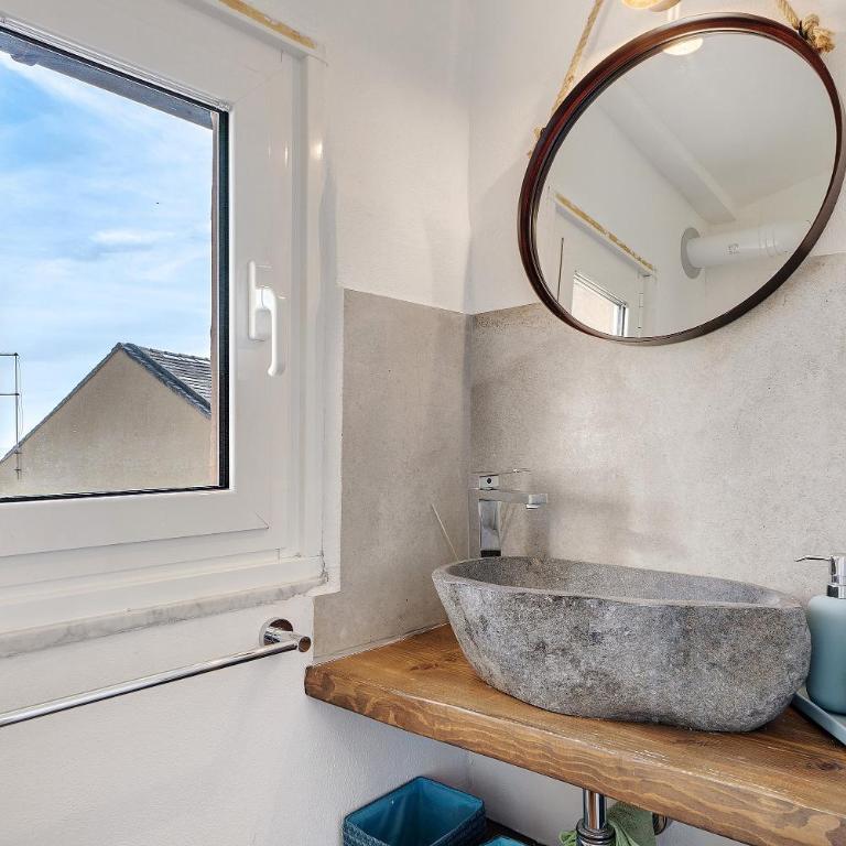 Bedliving Nel Blu - Studio Apartment with Sea View - 8