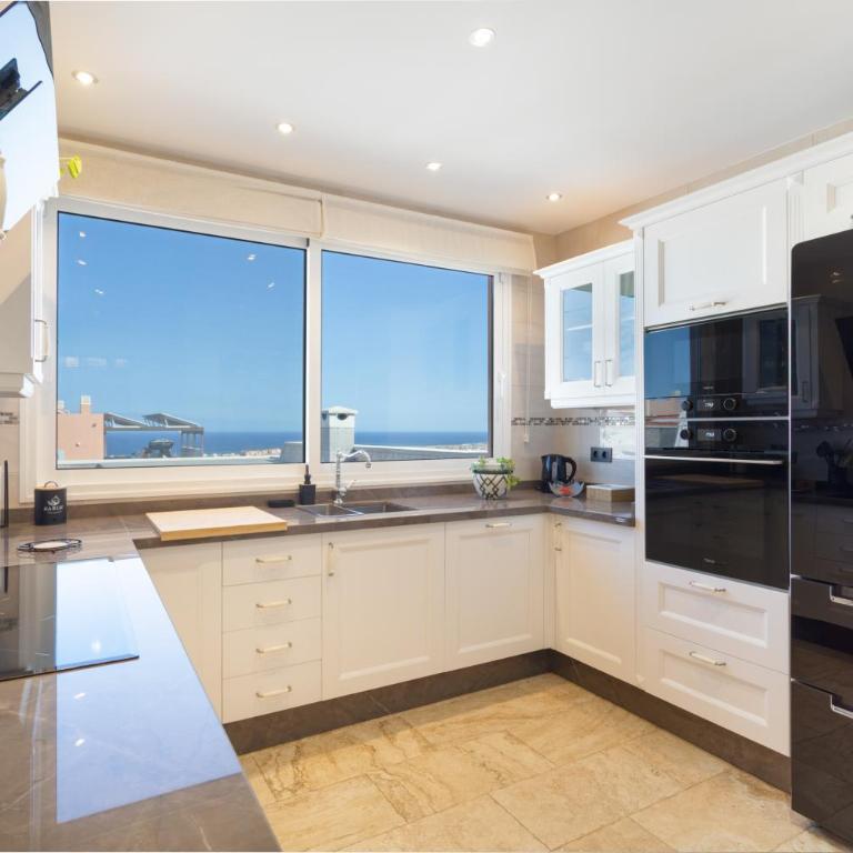 Casa Kentia - Three-Bedroom House - 7