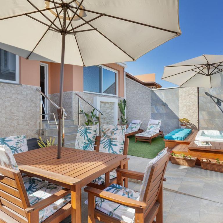 Casa Kentia - Three-Bedroom House - 24
