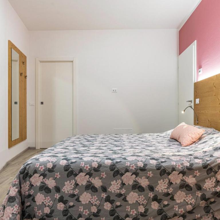 L'antica corte apt Angelina - Deluxe-Apartment mit 2 Schlafzimmern und Gartenblick - 18