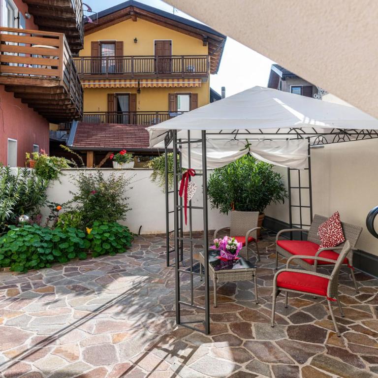 L'antica corte apt Angelina - Deluxe-Apartment mit 2 Schlafzimmern und Gartenblick - 14