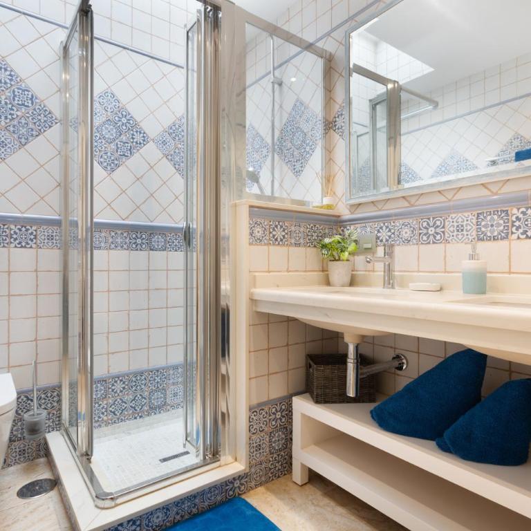 Casa Kentia - Three-Bedroom House - 19