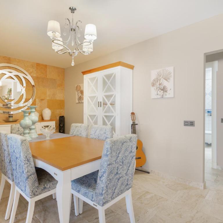 Casa Kentia - Three-Bedroom House - 9