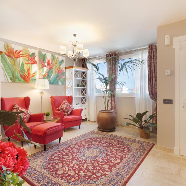 Casa Kentia - Three-Bedroom House - 21