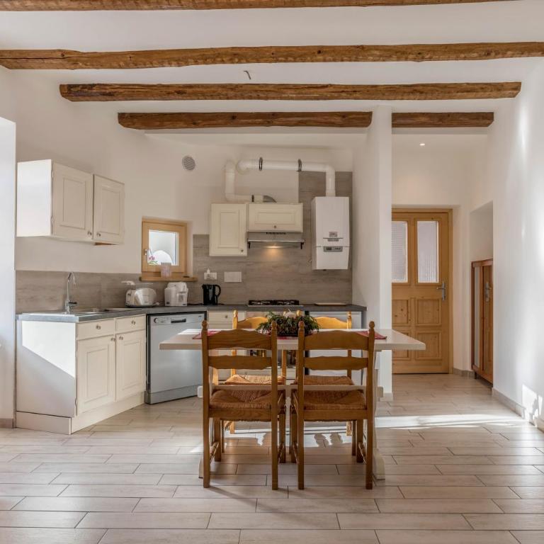 Casa di Ada - Appartamento con 1 Camera da Letto e Vista Giardino - 6