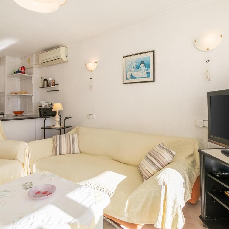 Aparmento Eolo - Two-Bedroom Deluxe Apartment with Ocean View - 4