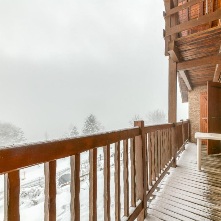 Souveraine 3 Charmant Appartement - Three-Bedroom Premium Apartment with Balcony - 24