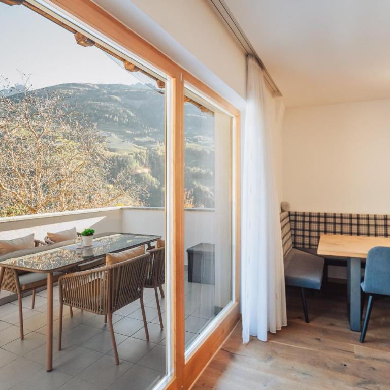 Oberegghof Ferienwohnung Hirzer - Appartamento Deluxe con 2 Camere da Letto e Vista Giardino - 18