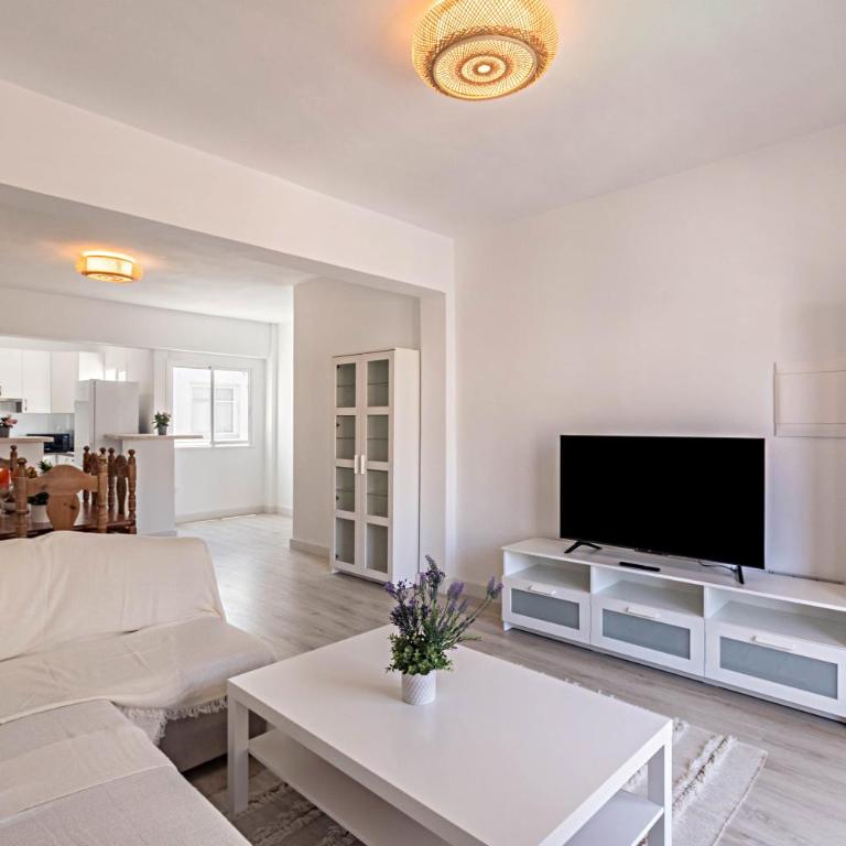 Apartment City Lounge - Apartamento Deluxe de 2 dormitorios con balcón - 6