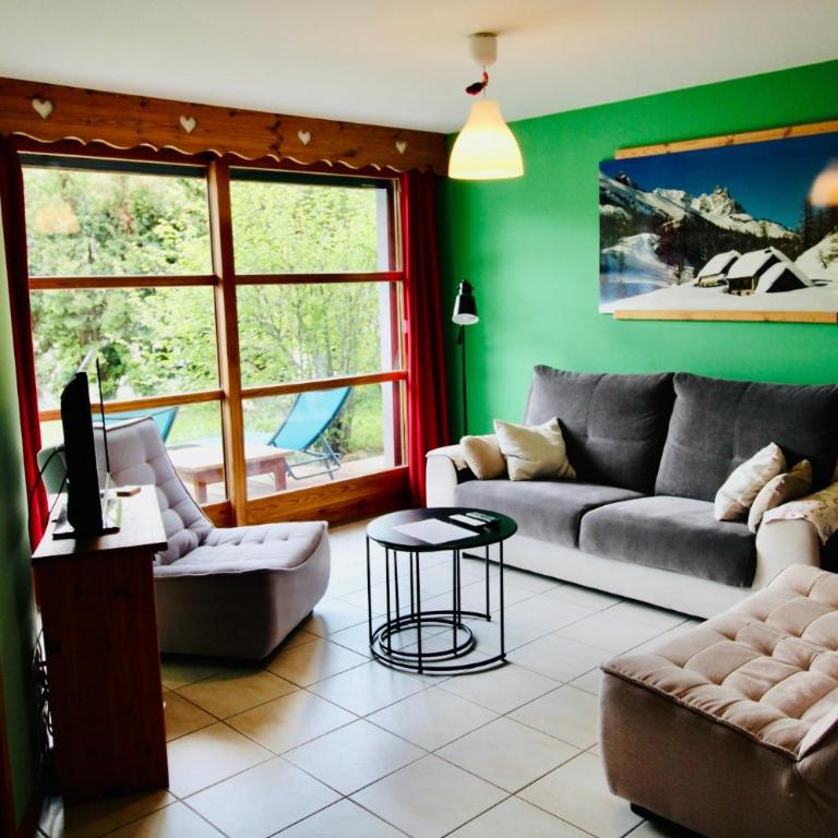 Charmant Appartement dans Chalet - Appartement 2 Chambres avec Vue sur la Montagne - 3