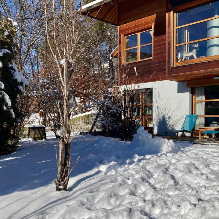 Charmant Appartement dans Chalet - Appartement 2 Chambres avec Vue sur la Montagne - 23