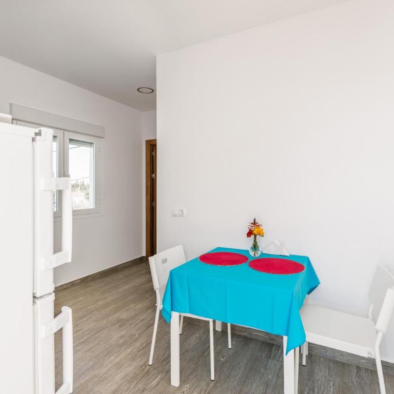 Apartamento La Higuera 1 - Habitación Doble Deluxe con ducha - 6