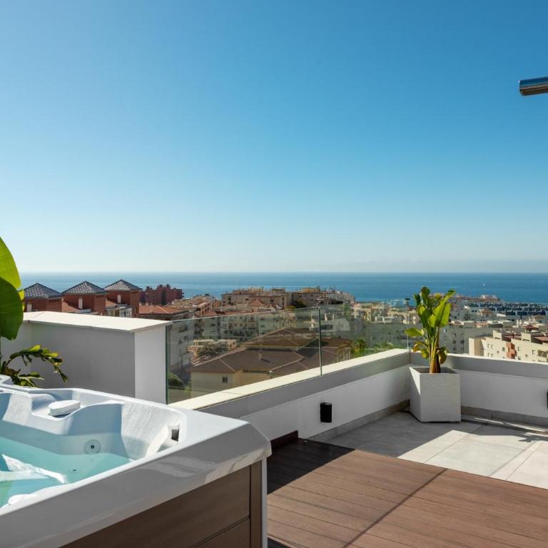 Penthouse Apt With Ocean View - Apartamento Superior con vistas a la ciudad - 1