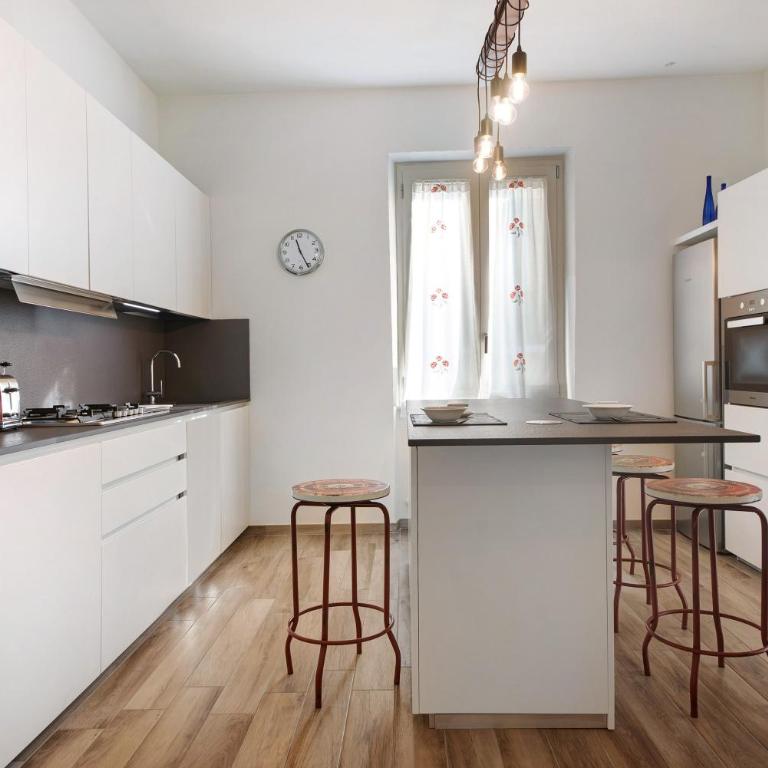 Casa Federico - Two-Bedroom Deluxe Apartment with Balcony - 3