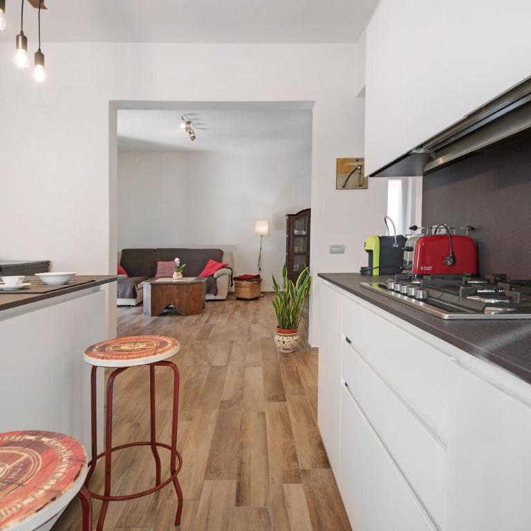 Casa Federico - Two-Bedroom Deluxe Apartment with Balcony - 12