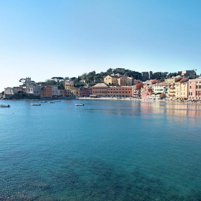 Casa Federico - Two-Bedroom Deluxe Apartment with Balcony - 26