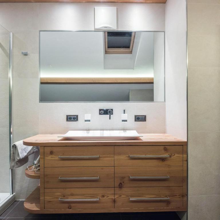 Apt Hetti - Haus Kostner - Appartamento Deluxe con 2 Camere da Letto e Balcone - 23