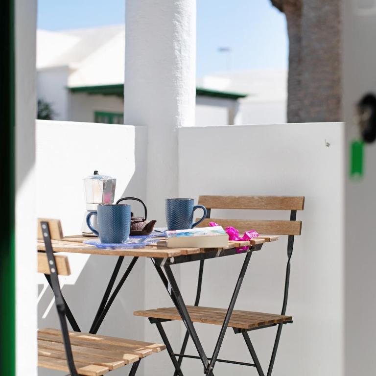 Casa Lorea - One-Bedroom Apartment with Garden View - 3