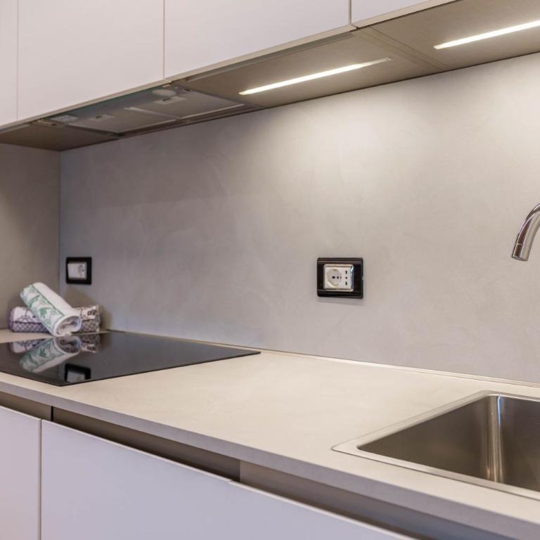 Kamerloy Apartments G - Appartamento Superior con 1 Camera da Letto e Balcone - 8