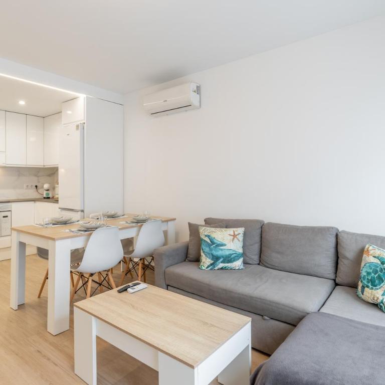 Vistamar - Superior One-Bedroom Apartment with Balcony - 6