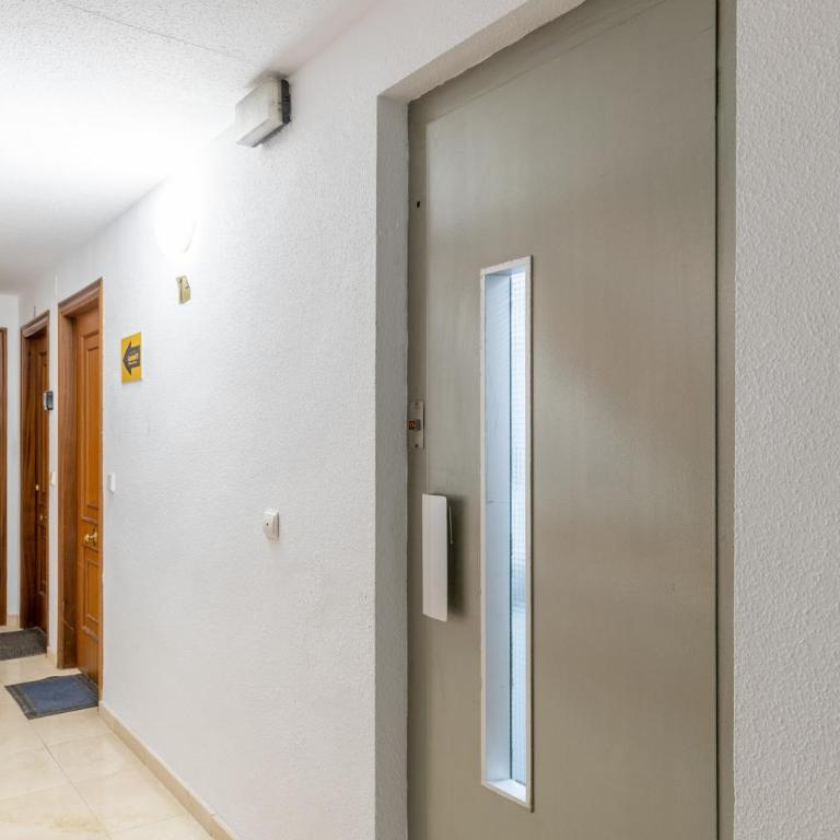 Vistamar - Superior One-Bedroom Apartment with Balcony - 20